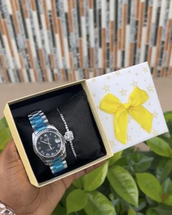Female Watch 07 — photographed in the studio