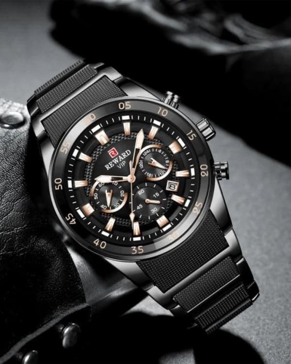 Reward Watch 16 — photographed in the studio